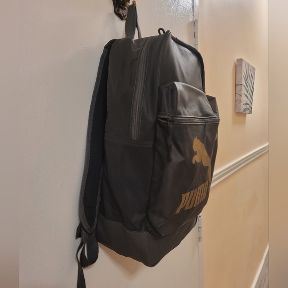 Puma Unisex Waterproof Backpack 🎒 - Picture 5 of 6